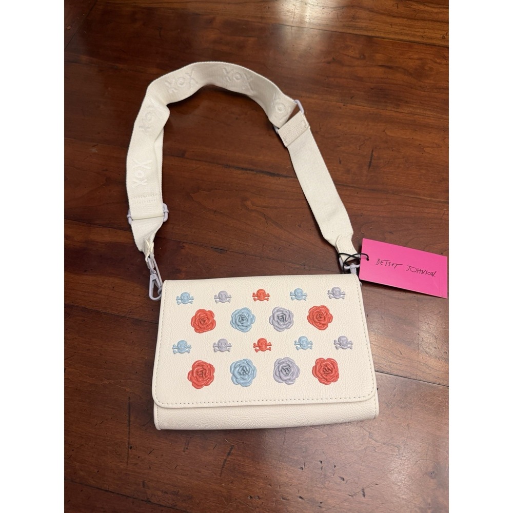 Betsey Johnson XOSYBIL White Crossbody Bag Studded Roses Skulls Clutch Purse NWT